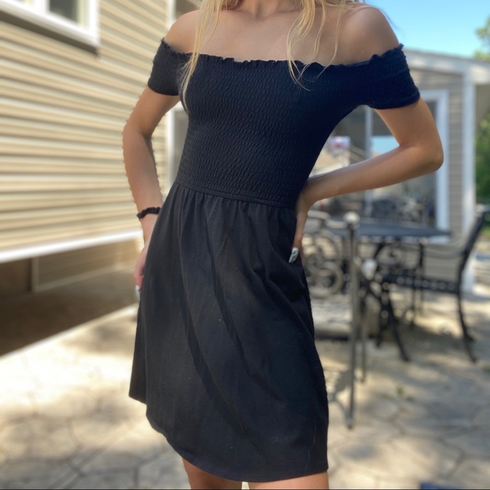 hollister dress!